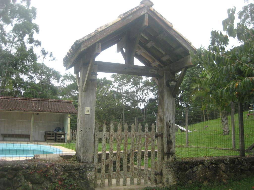 Pousada Recanto Dos Pinheiros Pilar do Sul 外观 照片