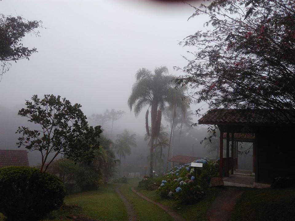Pousada Recanto Dos Pinheiros Pilar do Sul 外观 照片